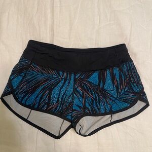 Lulu lemon running shorts